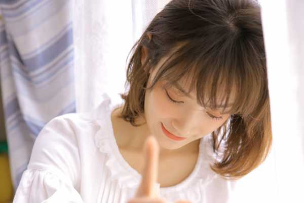 对男朋友甜言蜜语的情话 我愿用我整个青春去等你