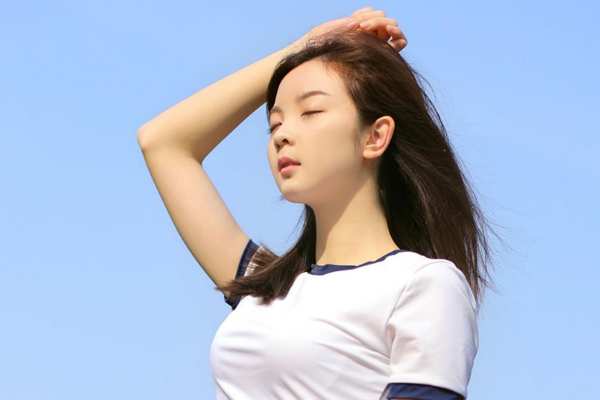 给女朋友说的暖心情话 明里暗里我都喜欢你