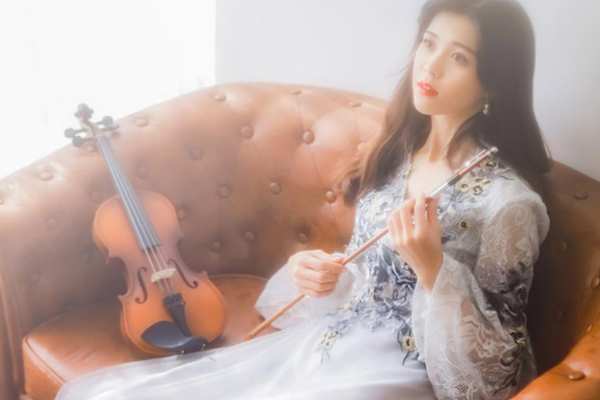 男生古文情话表白短句 有美人兮见之不忘