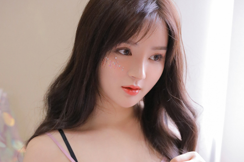 向巨蟹座女生表白的情诗 用情诗征服巨蟹座的女生吧