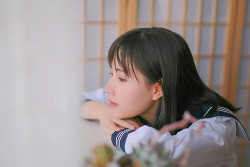 打动女孩子的真心话短语 你的影子总是这么调皮吗