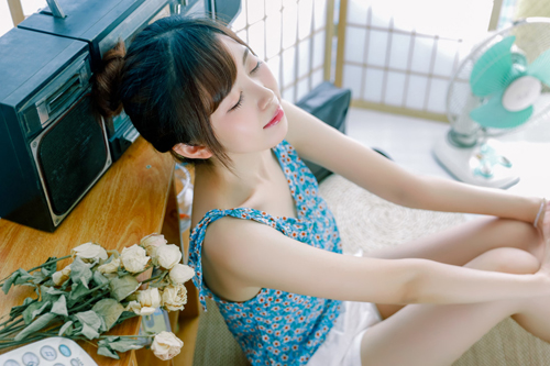 520表白句子英文 Love and a cough cannot be hid