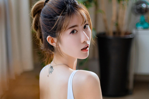 撩妹套路聊天句子 只想喜欢你到满头白发